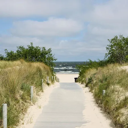 B12 Balkon Mit Naturblick & Nutzung Der Wellness- & Aktivbereiche Im Pine Hill דירה Zirchow