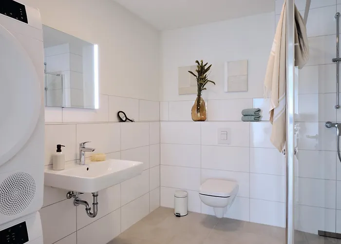 B12 Balkon Mit Naturblick&nutzung Der Wellness-&aktivbereiche Im Pine Hill Apartment *
